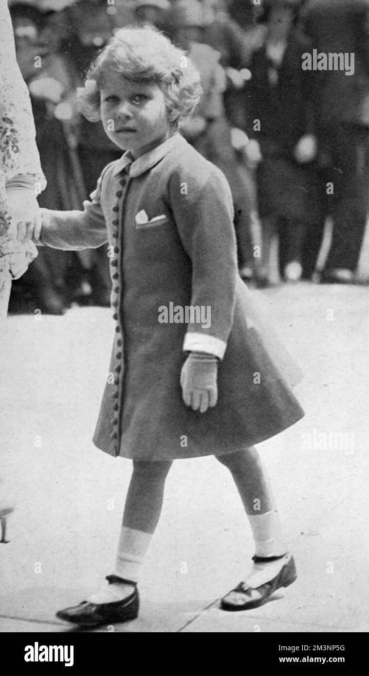 Die junge Prinzessin Elizabeth bei der Farbenpracht. Datum: 1931 Stockfoto