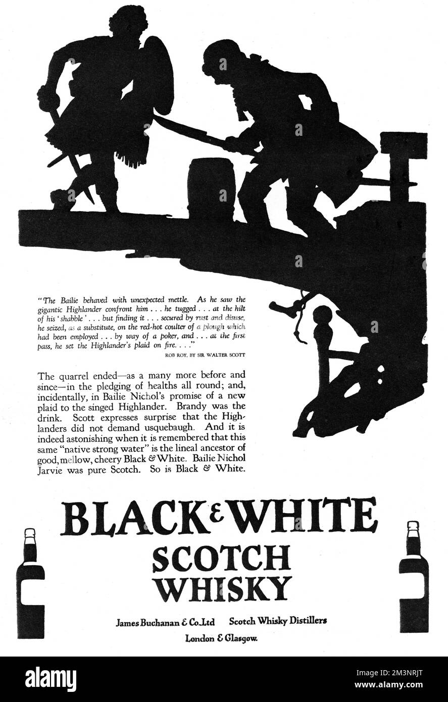 Werbung für Black &amp; White Scotch Whisky mit einer feinen Silhouette des Highlander Fighting Bailie Nichol Jarvie und einem Zitat von „Rob Roy“ von Sir Walter Scott. Datum: 1927 Stockfoto