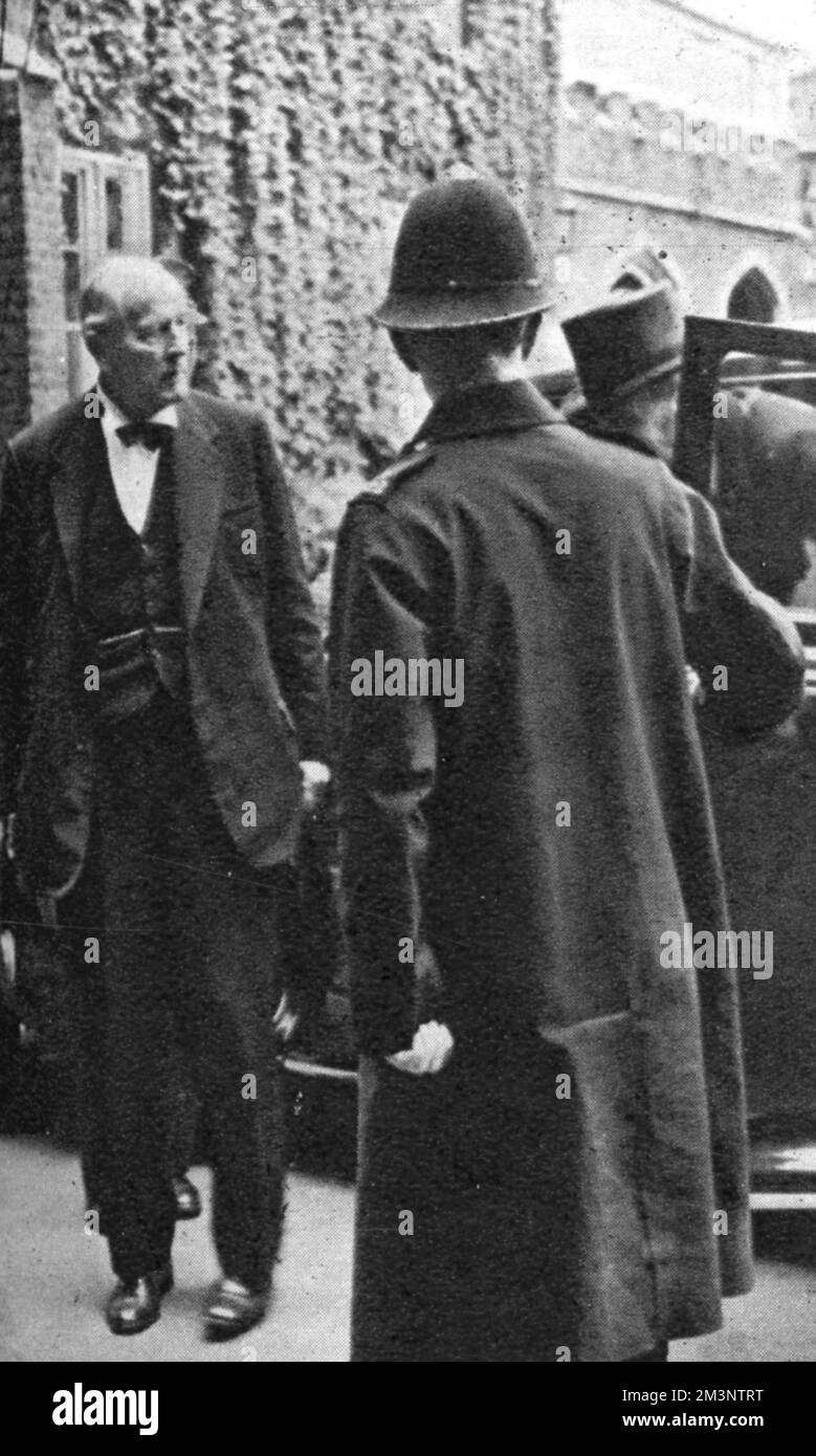 Erste Sitzung der Krönungskommission Stockfoto