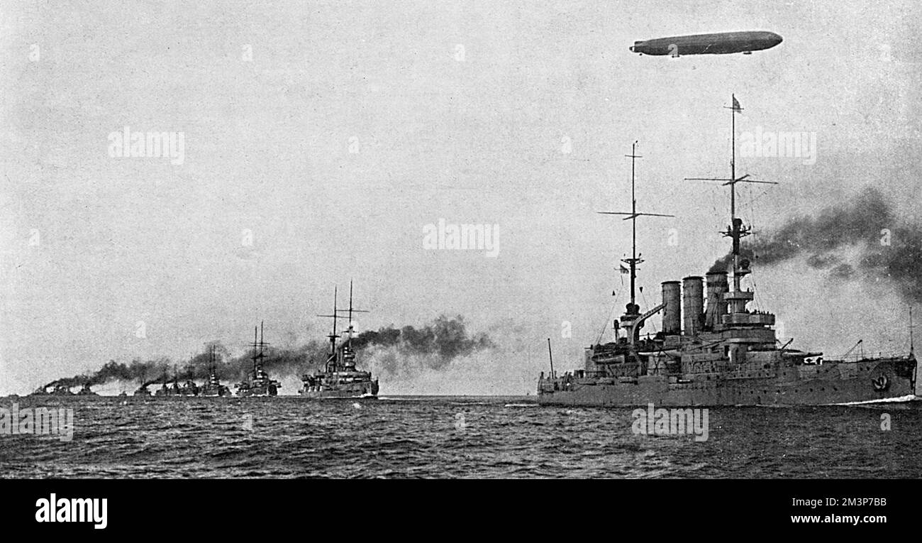 Zeppelin mit deutscher Flotte, 1. Weltkrieg Stockfoto