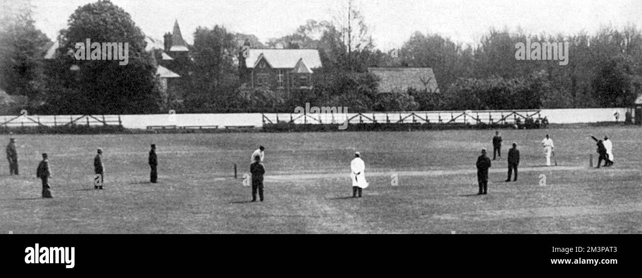 Lounge-Anzug County Cricket Stockfoto