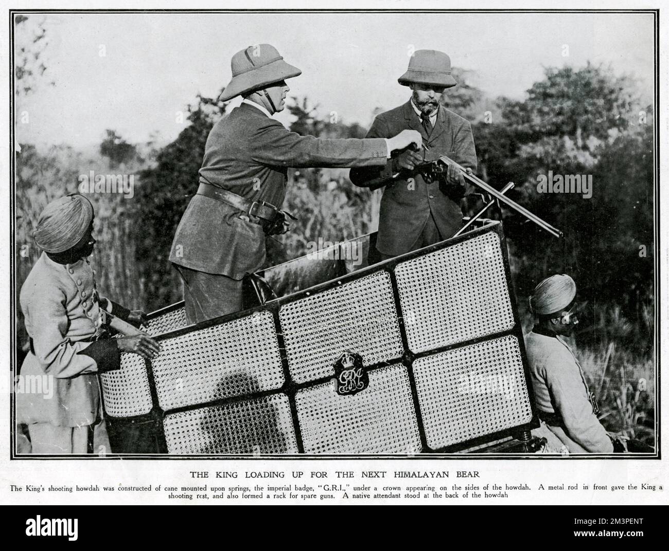 König Kaiser unter den nepalesischen Tigern und Bären 1911 Stockfoto