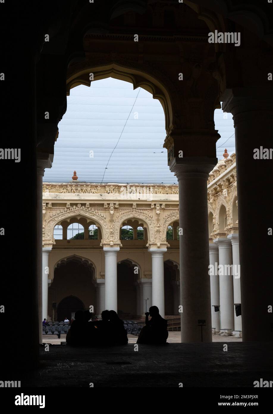 Säulenhalle des Thirumalai Nayakar Palastes, Tamil Nadu, Madurai, Indien Stockfoto