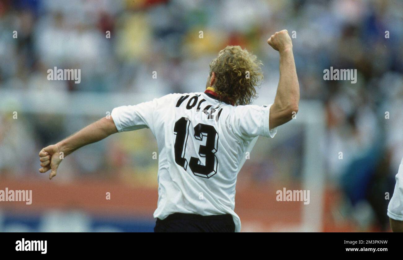 firo, 02.07.1994 Bild archivieren, Foto archivieren, archivieren, Fotos