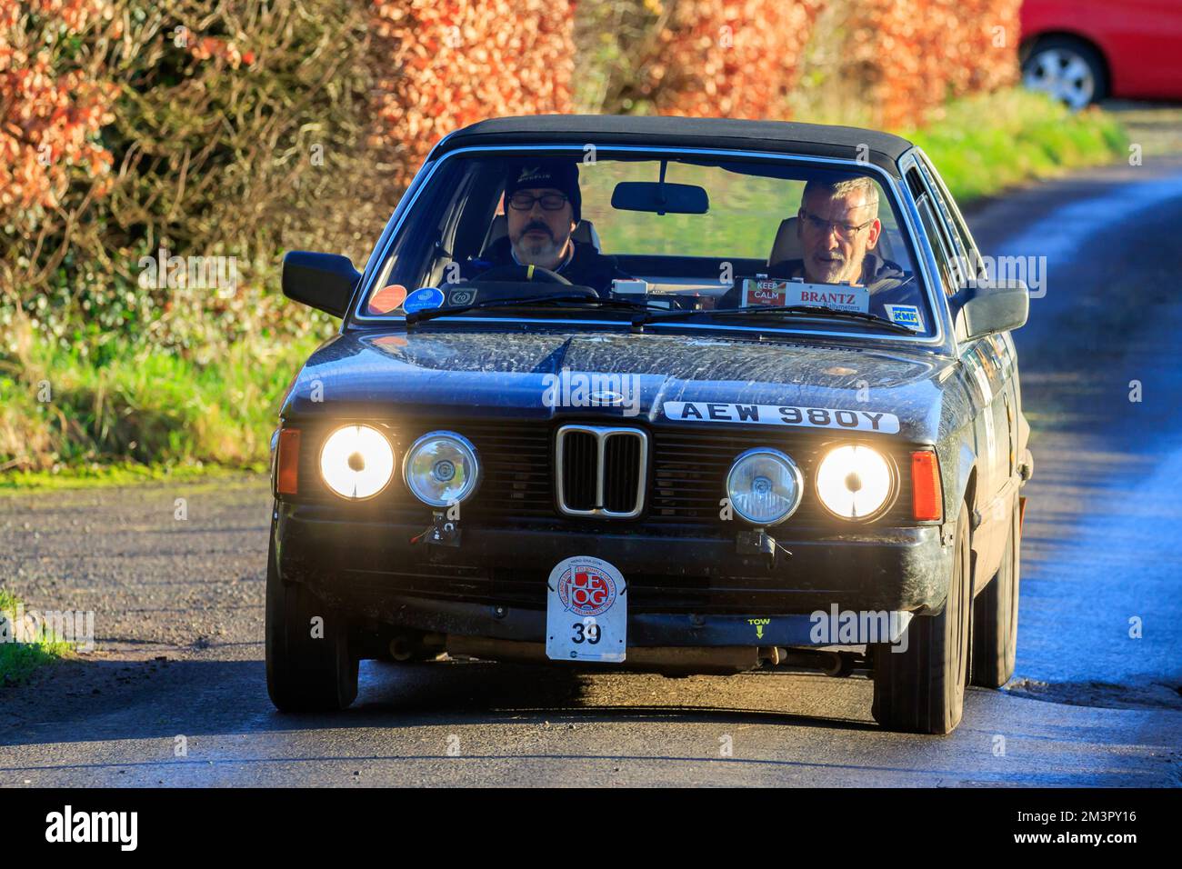 Middleshaw, Schottland - 05. Dezember 2022 : 1982 BMW 323 i Auto nimmt am Hero Le Jog Land's End to John O'Groats Reliability Trial Teil Stockfoto