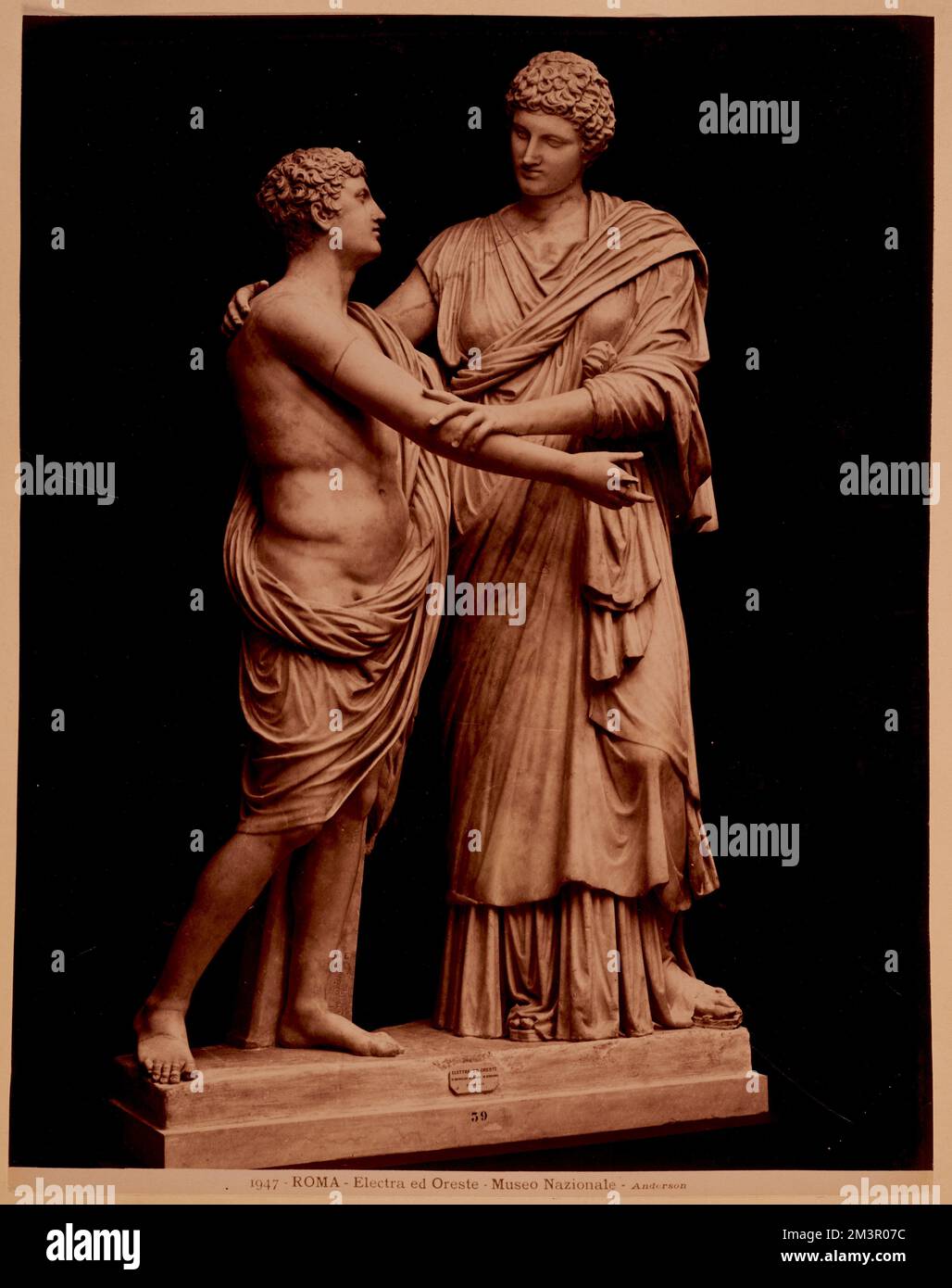 Rom - Electra ed Oreste - Museo Nazionale , Antiquitäten, Skulptur, Könige, elektrogriechische mythologische Figur, Orestes, König von Argos mythologische Figur. Nicholas Catsimpoolas Kollektion Stockfoto