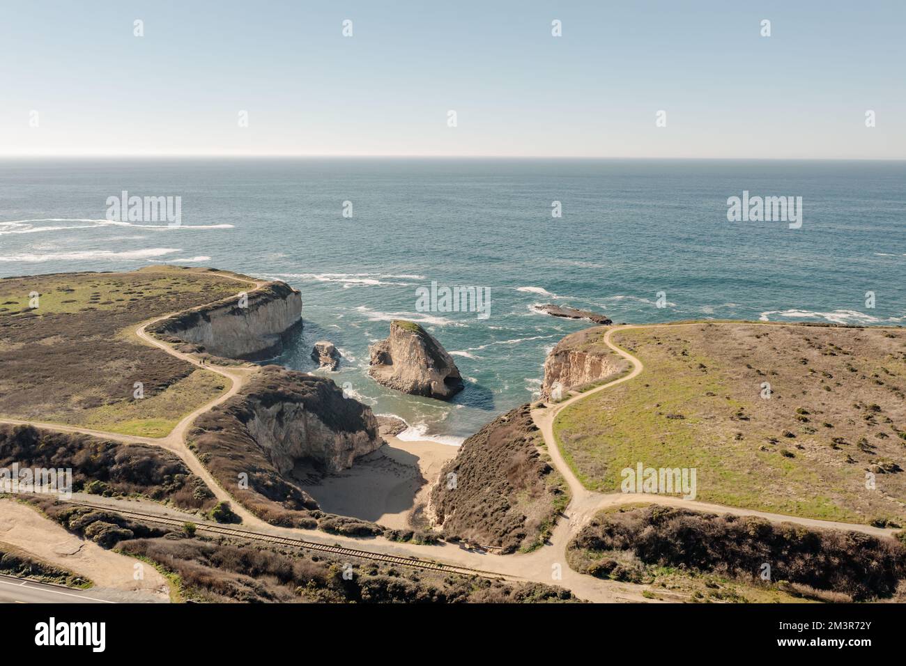 Die Haifischflossen-Felsformation in Davenport, Kalifornien. Stockfoto