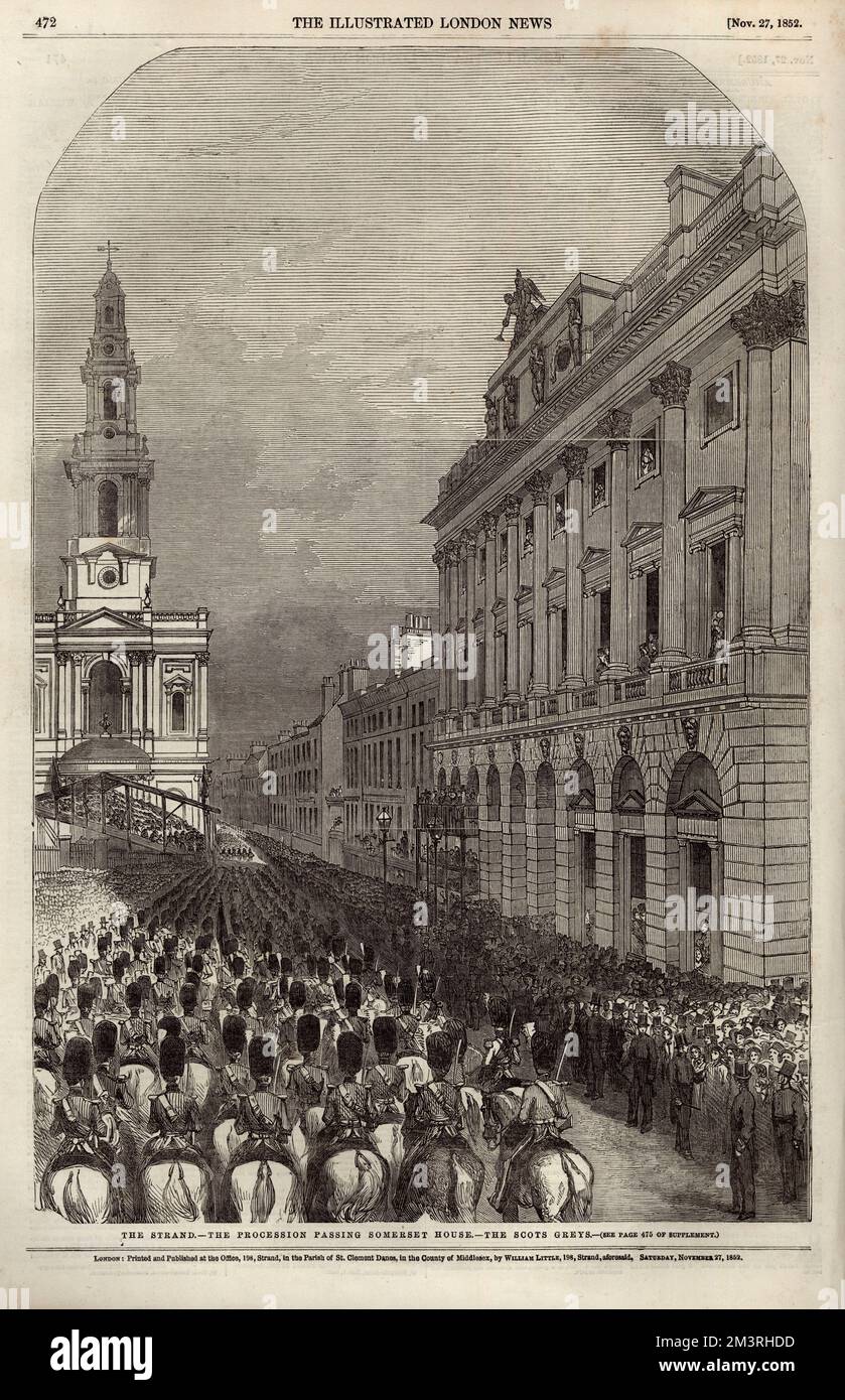 The Strand - Scots Greys im Begräbniszug des Herzogs von Wellington vorbei am Somerset House. Datum: 1852 Stockfoto