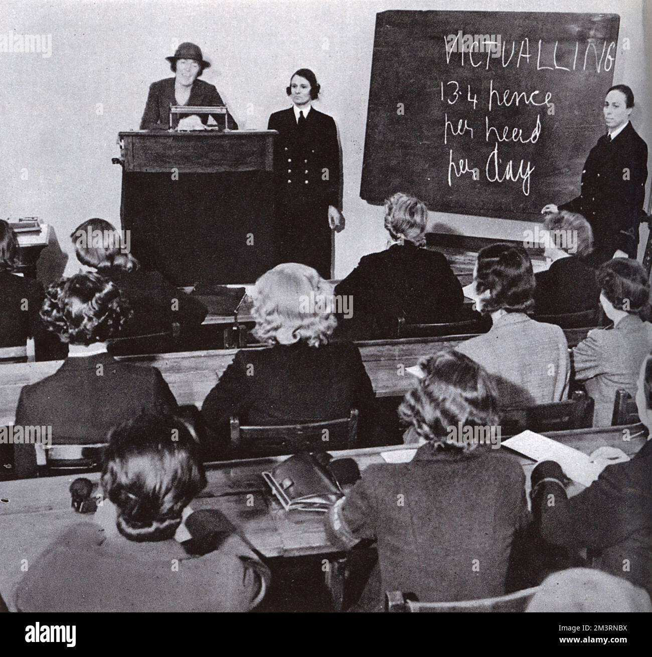 Beamte auf Bewährung bei einer Vorlesung, 1940 Stockfoto