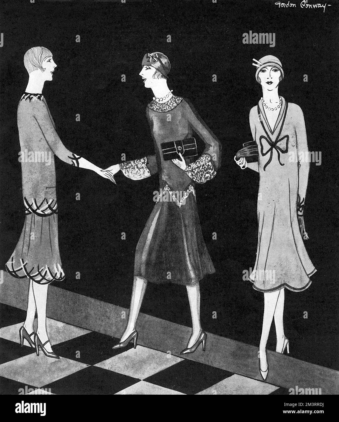 Originalentwürfe von Mode- und Theaterdesignern, Gordon Conway in der Zeitschrift Eve, 1925, mit Fokus auf dem ausgestellten Rock. Auf der linken Seite ein Pullover und Rock in nilgrüner Kascha mit gelber und grüner Stickerei. Das einteilige Kleid in der Mitte besteht aus schwarzem Chiffon-Samt mit Ecru-Spitze und Puffärmel am Handgelenk. Auf der rechten Seite ein Kleid der Prinzessinnen-Überzeugungskunst mit rundem Rock in Delfter blauer Kascha mit einem Hauch rosafarbener Kascha. Datum: 1925 Stockfoto