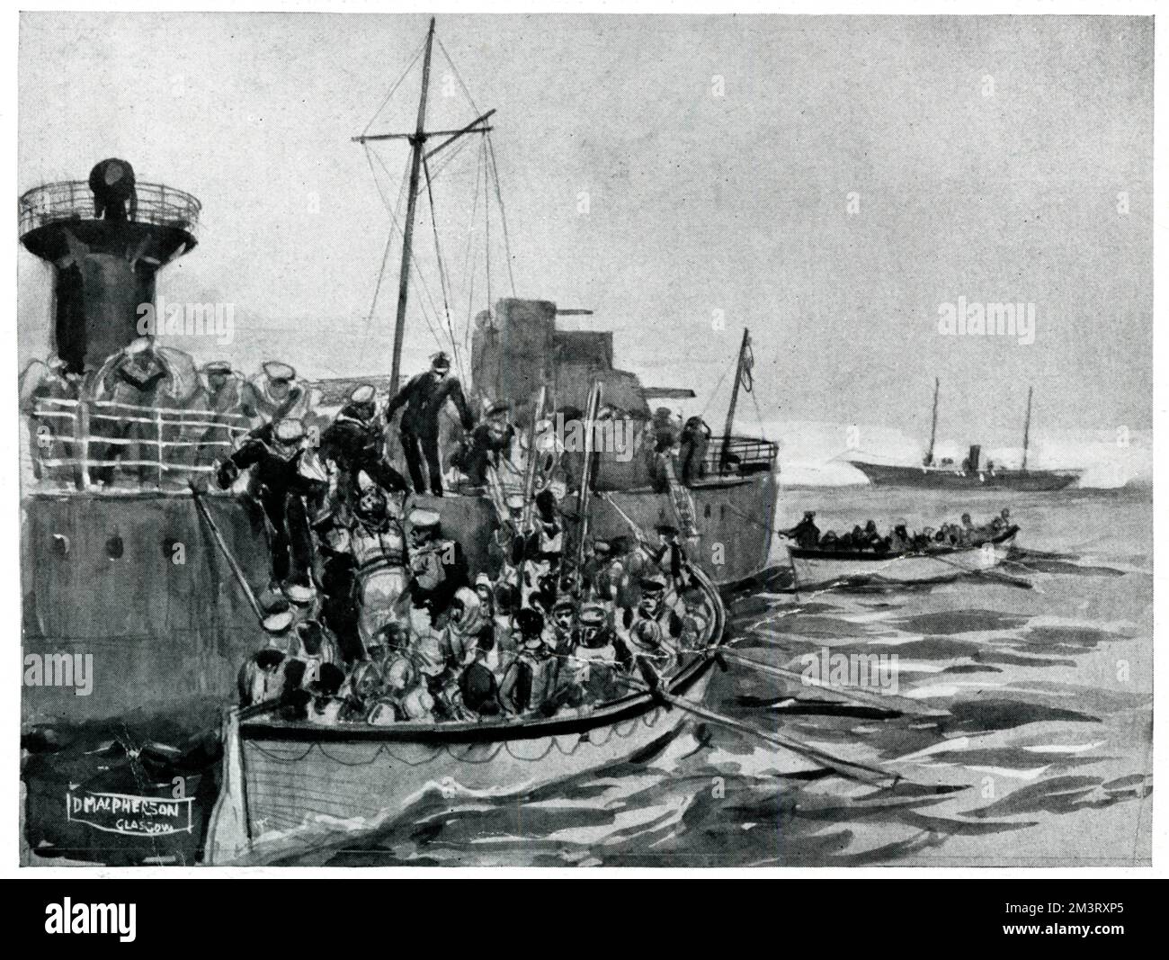 Matrosen auf einem britischen Zerstörer halten ehemalige Passagiere der Athenia in einem Rettungsboot, 1939. Der Sphere kommentiert die Schwelle, die die Rettungsaktion erschwerte. Im Hintergrund helfen Seeleute einem anderen Rettungsboot, und die Dampfyacht Southern Cross, ein weiteres Rettungsboot, ist in der Ferne. September 1939 Stockfoto