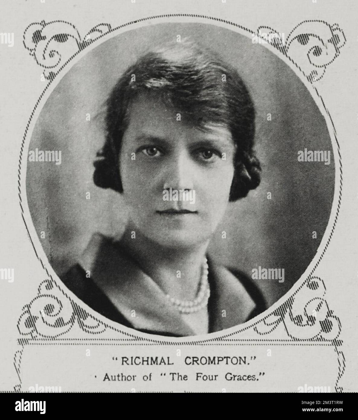 Richmal Crompton (1890 - 1969), englische Schriftstellerin, bekannt für ihre Just William-Serie von Kinderbüchern. In den illustrierten London News zu dem Zeitpunkt, als ihr Buch "die vier Graces" veröffentlicht wurde. Stockfoto