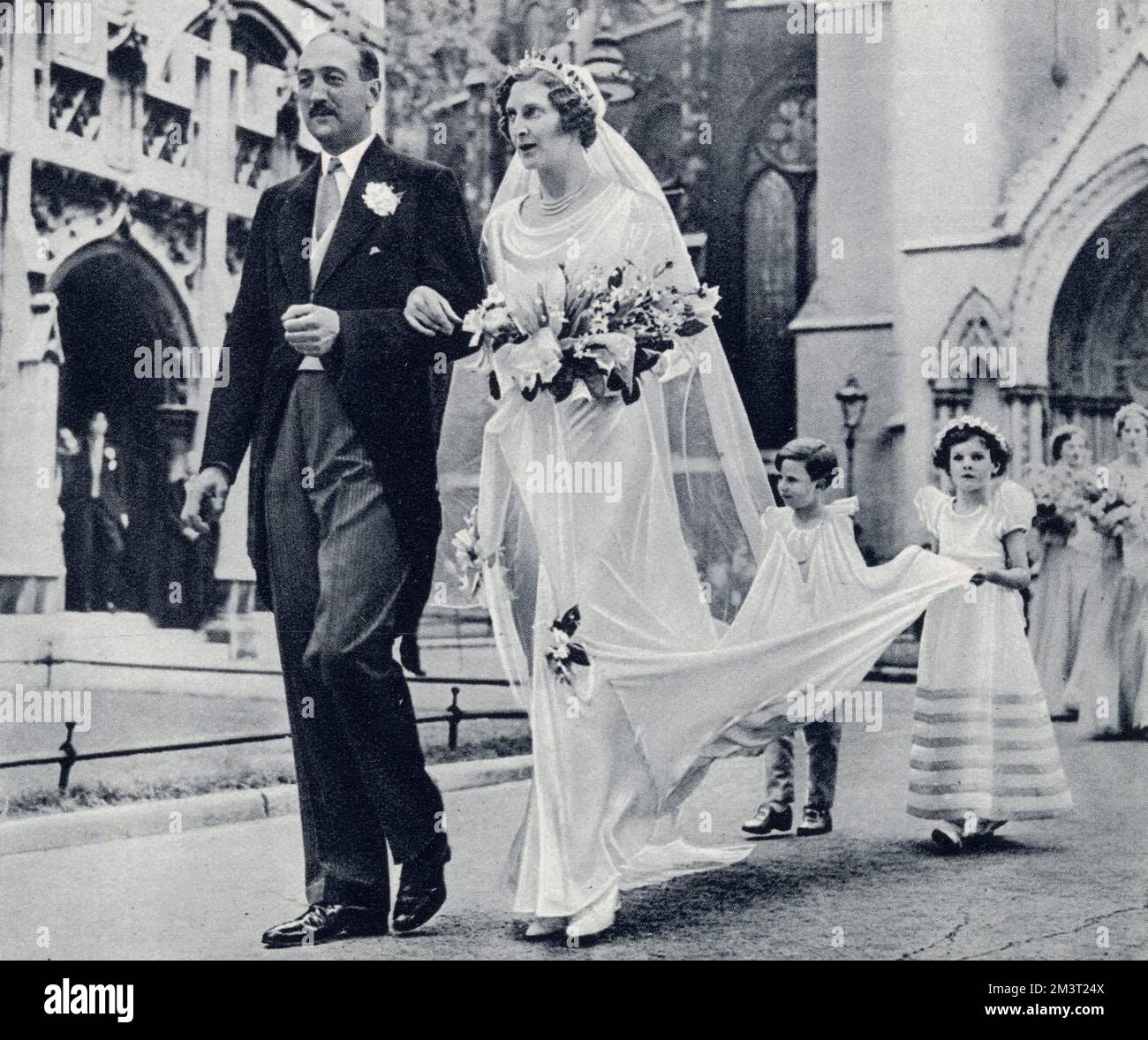 Die Hochzeit von Mr. Henry Thomas Hamilton Foley und Miss Helen Pearson in St. Margaret's, Westminster, London. Datum: 1936 Stockfoto