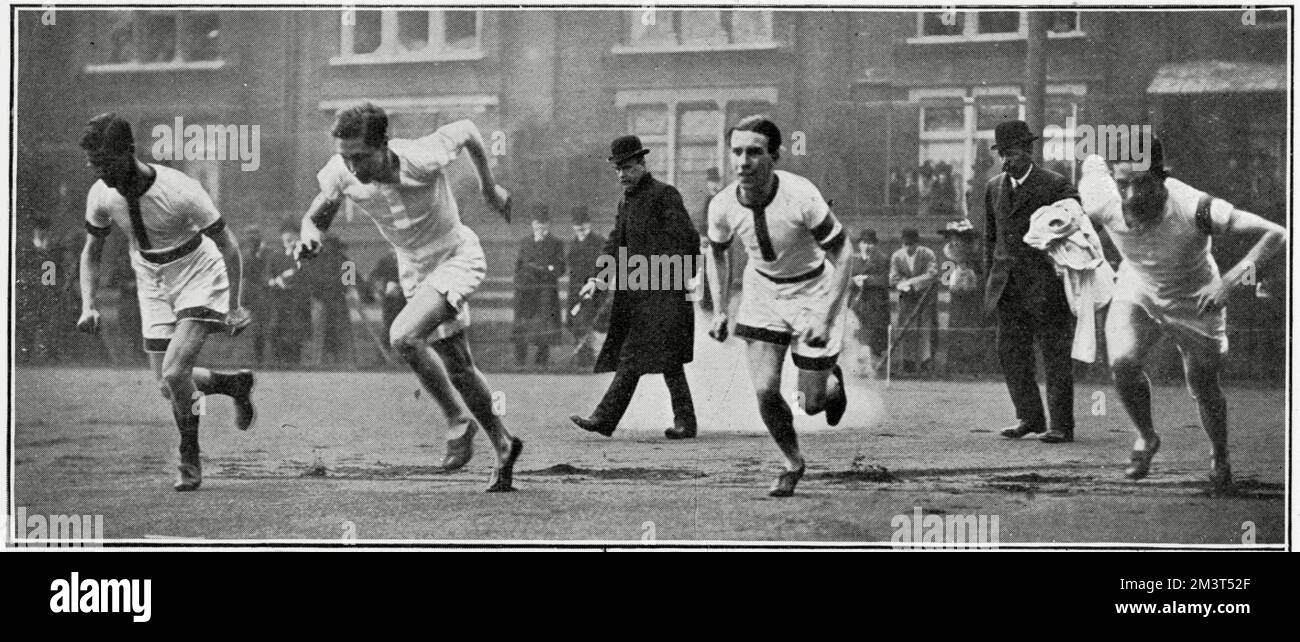 Athletics – Oxford gegen Cambridge im Queen's Club Stockfoto