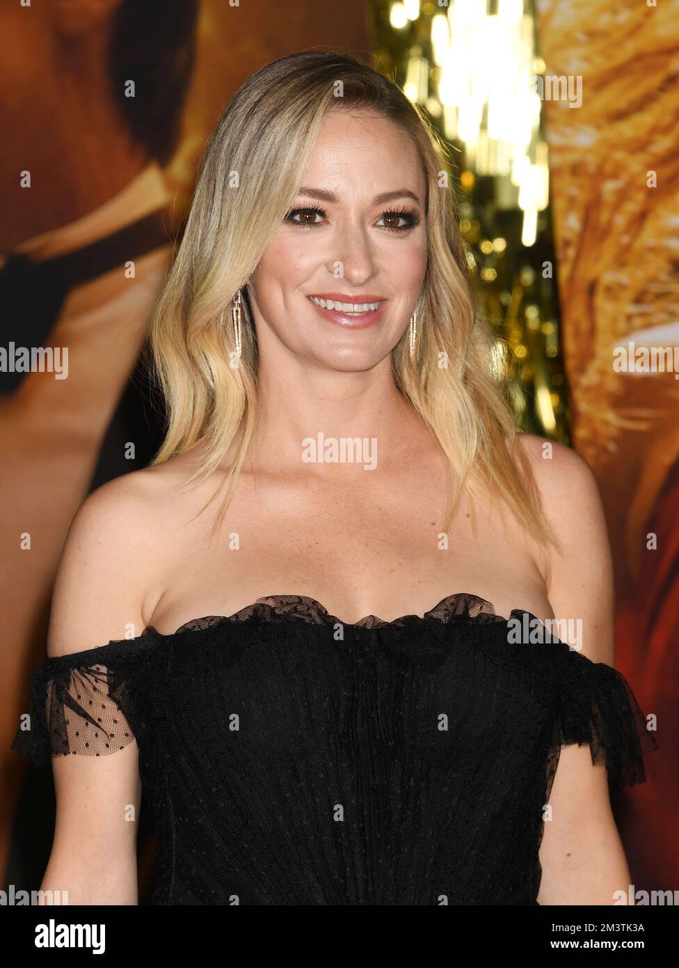 LOS ANGELES, KALIFORNIEN - DEZEMBER 15: Olivia Hamilton nimmt am Global Premiere Screening von „Babylon“ im Academy Museum of Motion Pictures on Dece Teil Stockfoto