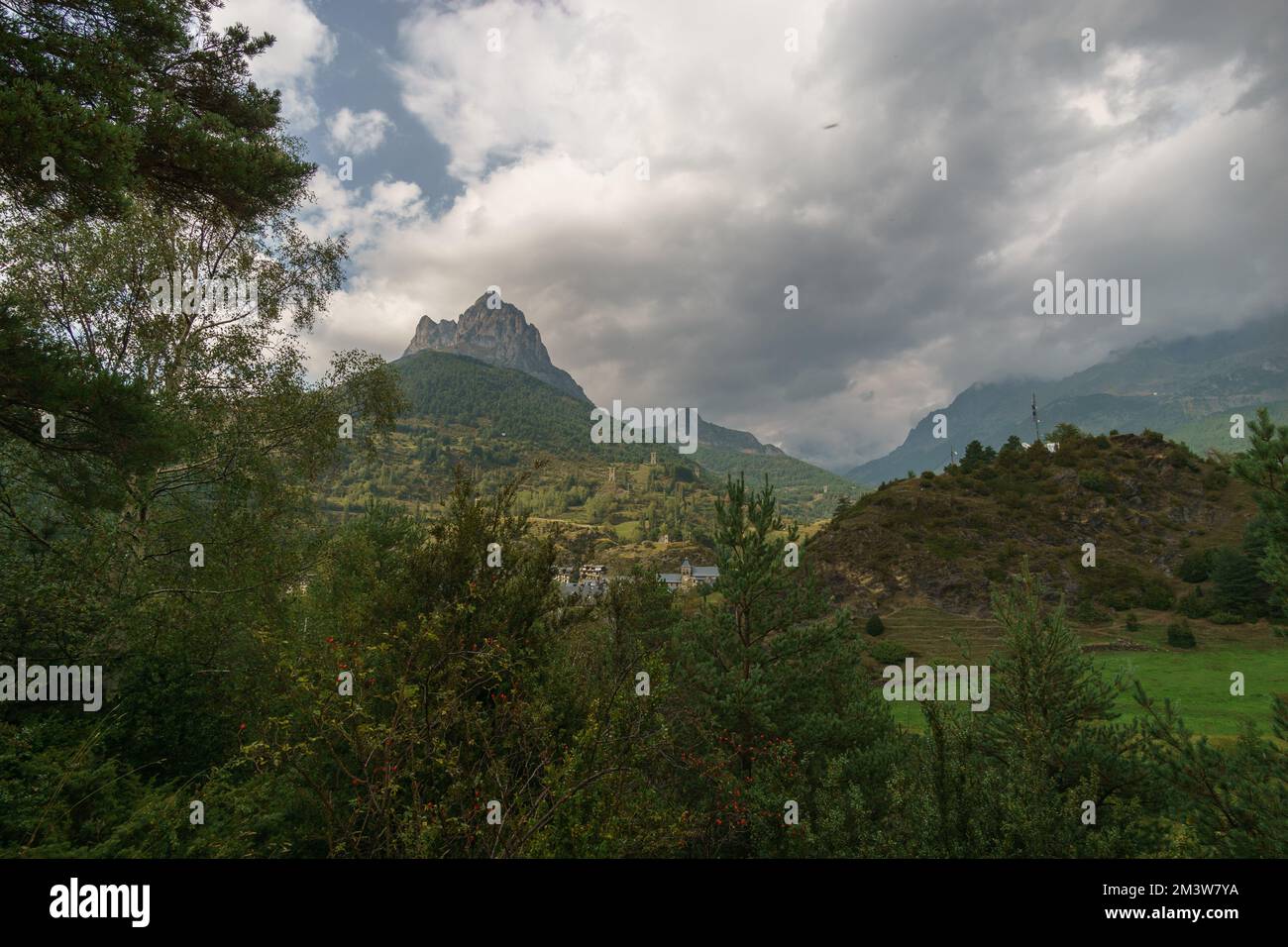 Dorf Sallent de Gallego in den Pyrenäen, Alto Gallego, Huesca, Aragon, Spanien Stockfoto