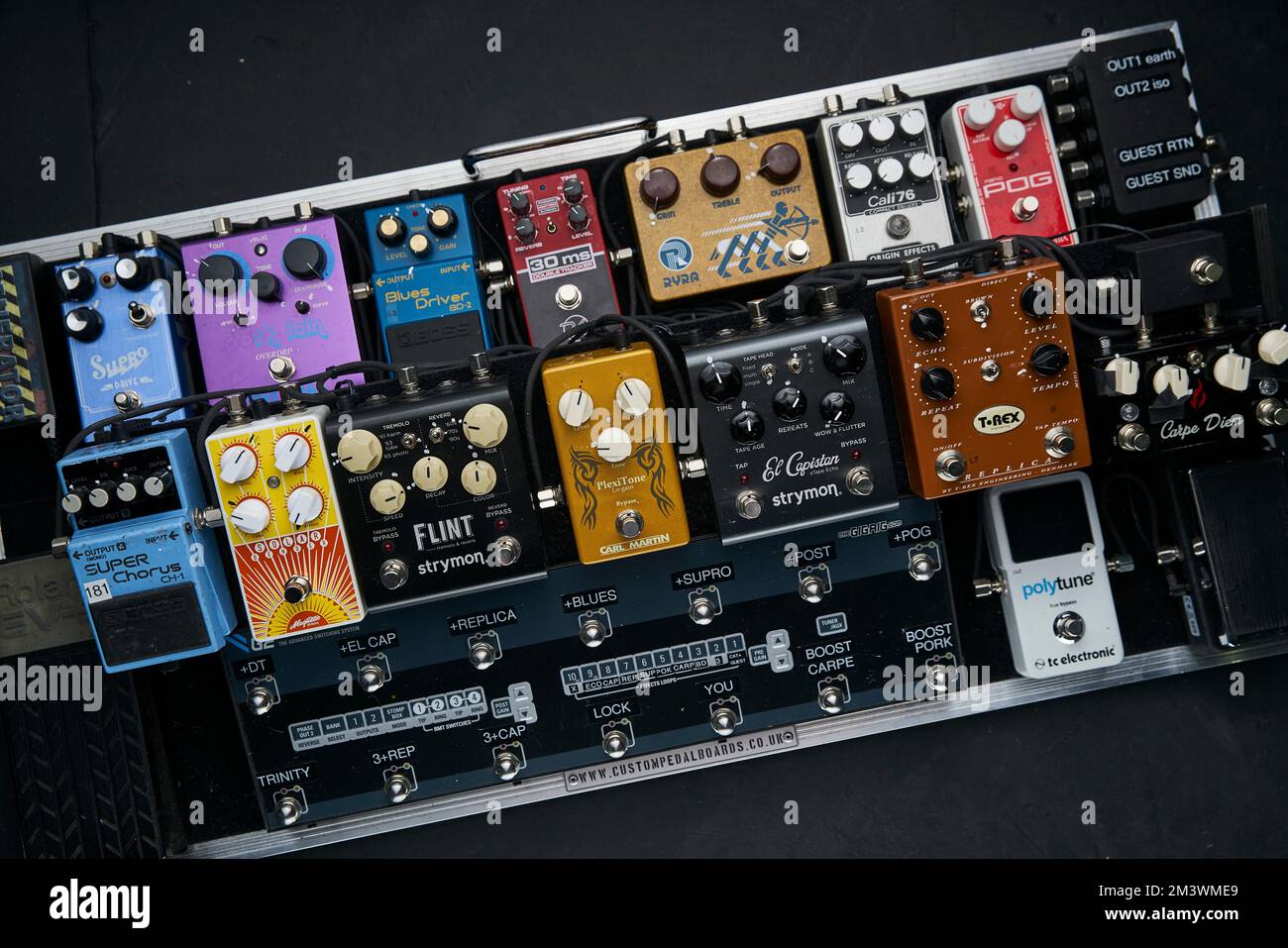 Das Pedal Board des Gitarristen Gem Archer, ehemaliger OasisGitarrist