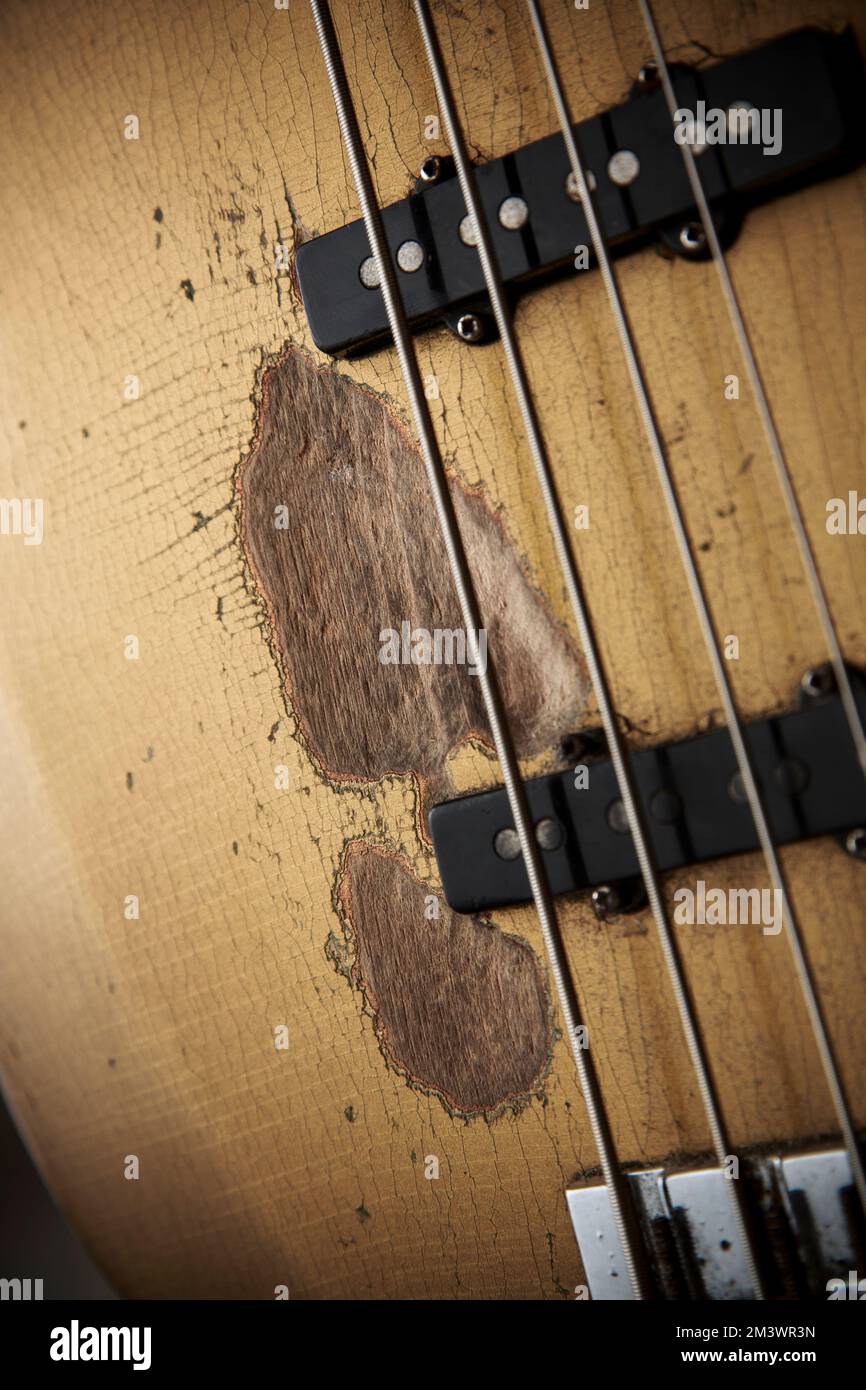 Norman Watt-Roy's Gold Custom 1962 Jazz Bass, Faith & Grace Stockfoto