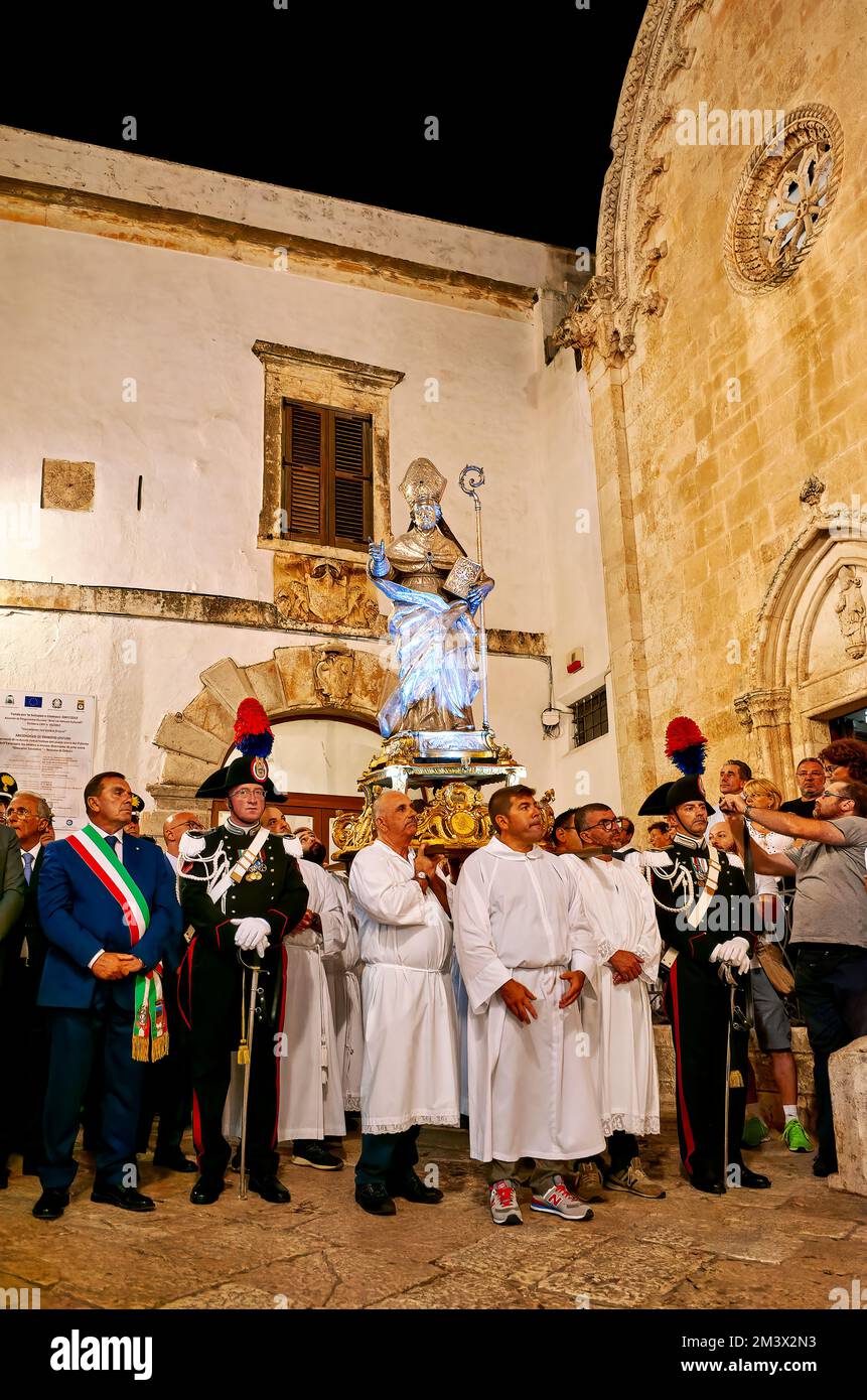 Apulien Apulien Italien. Ostuni. Festival des Heiligen Orontius. Prozession mit der Statue des Heiligen Stockfoto