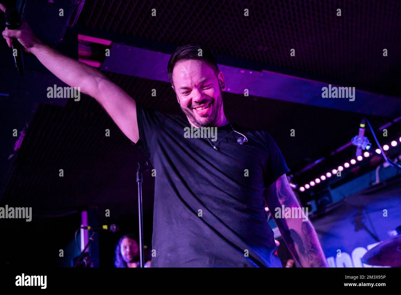 Diese verdammten Crows spielen eine ausverkaufte Show an der Wettbörse, Bristol, auf ihrer Point of No Return Tour am 9. Februar 2020 Stockfoto