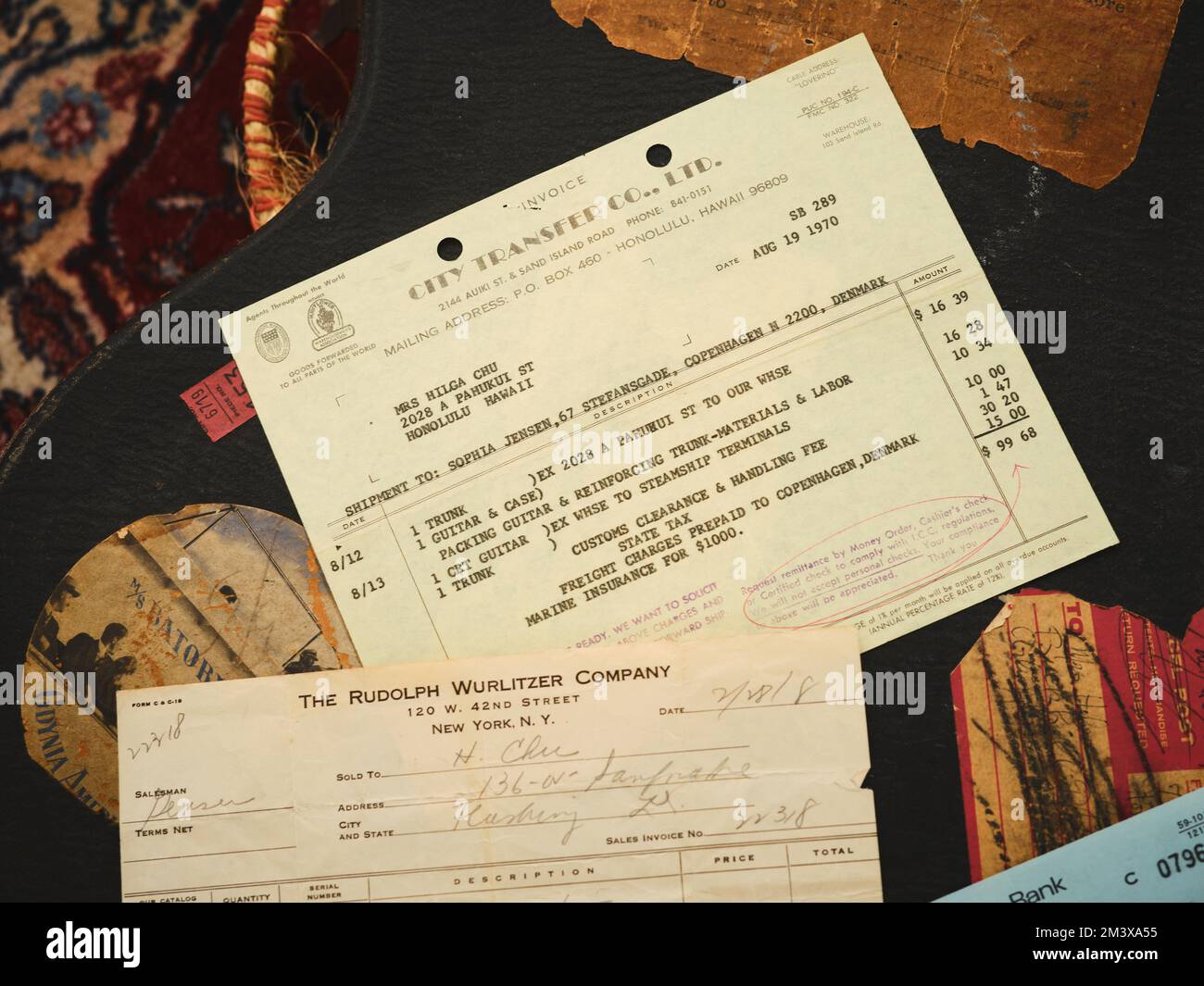 Eine 1937 Martin 000-45 D-45 Dreadnought Akustikgitarre. Stockfoto