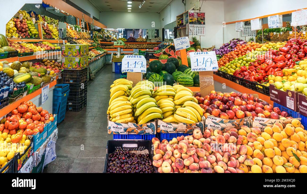 Kleinunternehmen von Obst und Gemüse, Alicante, Spanien Stockfoto