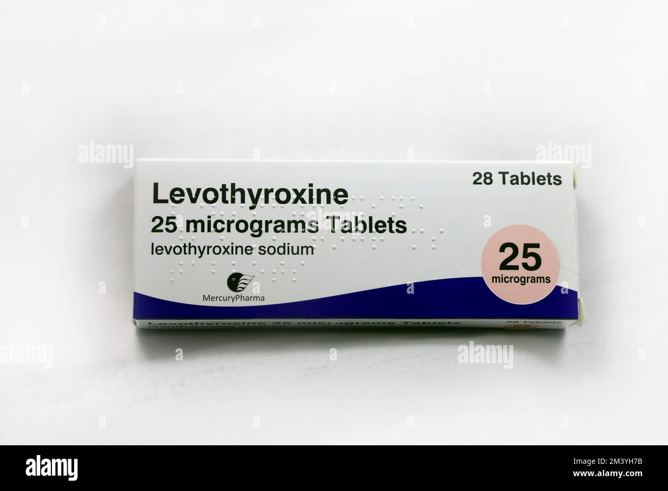 Packung mit Levothyroxin Tabletten. 25 Mikrogramm. Einrichtung von Studio-Fotos Stockfoto