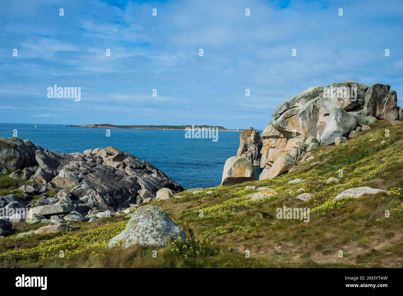 Riesige Granitfelsen auf St. Mary's, Isles of Scilly, England, Großbritannien Stockfoto