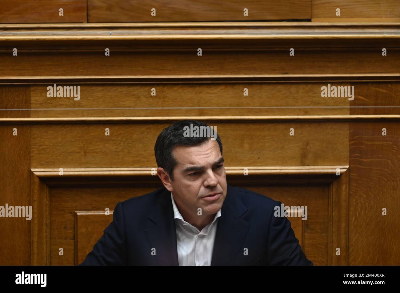 Athen, Griechenland. 17.. Dezember 2022. Alexis Tsipras, Präsident Syrizas, während seiner Rede im griechischen Parlament. (Foto: Dimitrios Karvountzis/Pacific Press) Kredit: Pacific Press Media Production Corp./Alamy Live News Stockfoto