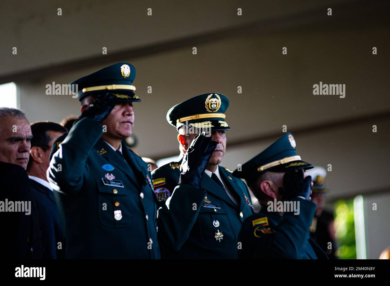 Bogota, Kolumbien. 17.. Dezember 2022. Kolumbianische Armee-Brigadegeneräle während der Beförderungszeremonie der neuen Generäle und Admirale der Polizei und der Streitkräfte an der Jose Maria Cordova Military School in Bogota, Kolumbien am 17. Dezember 2022. Foto: S. Barros/Long Visual Press Credit: Long Visual Press/Alamy Live News Stockfoto