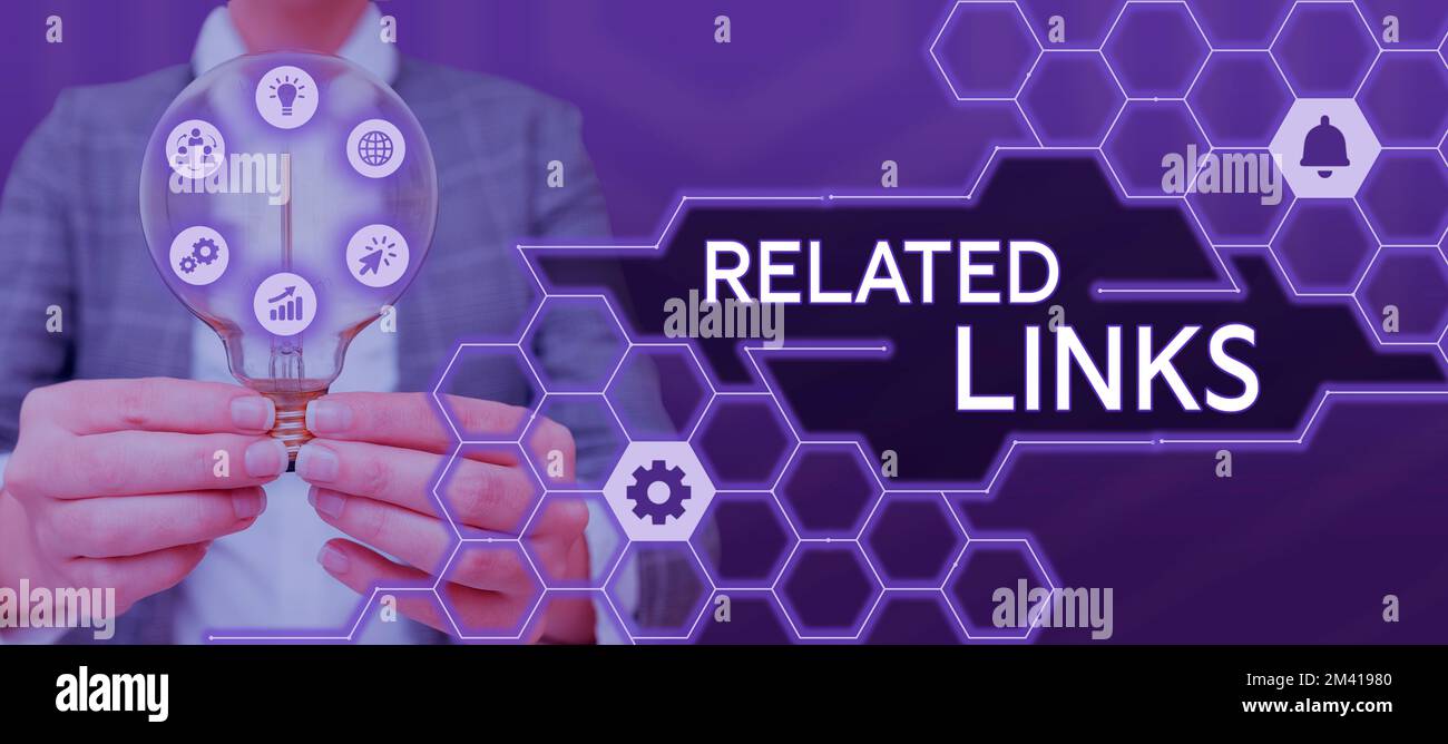 Inspiration mit Hinweisschildern zu verwandten Links. Internetkonzept Website innerhalb einer Webseite Querverweis Hotlinks Hyperlinks Stockfoto