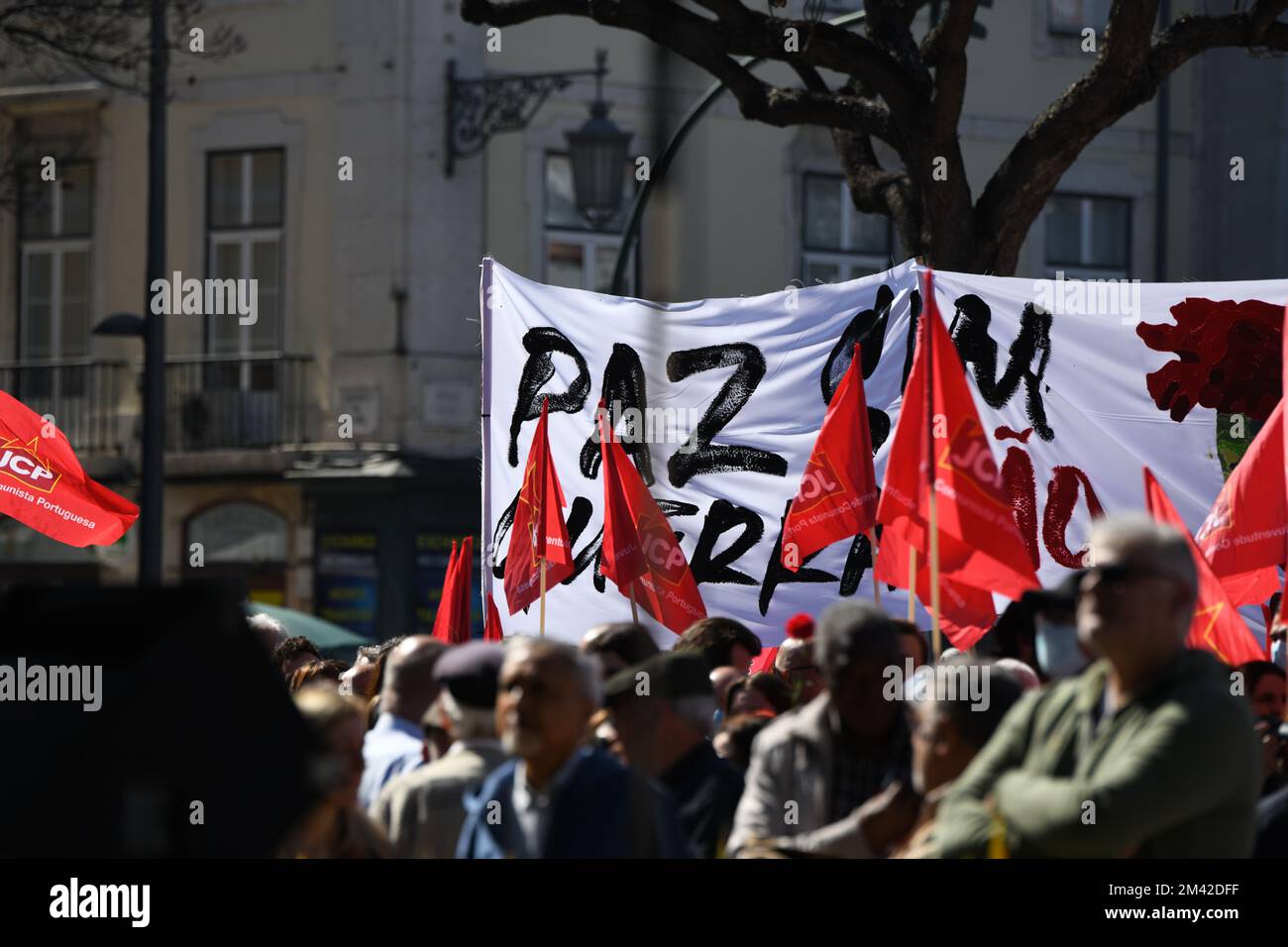 Portugals Dia da Liberdade. Die Nelkenrevolution, auch bekannt als der 25. April. Stockfoto