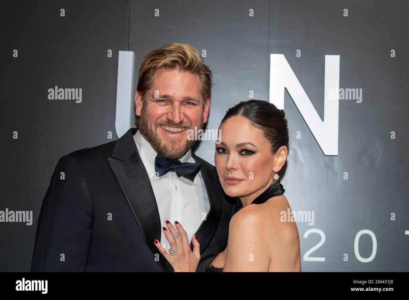 Beverly Hills, CA Dezember 17 2022 Curtis Stone, Lindsay Price Teilnahme an der 20. jährlichen unvergesslichen Gala, präsentiert von Lexus im Beverly Hilton, Beverly Hills, CA Dezember 17 2022 Stockfoto