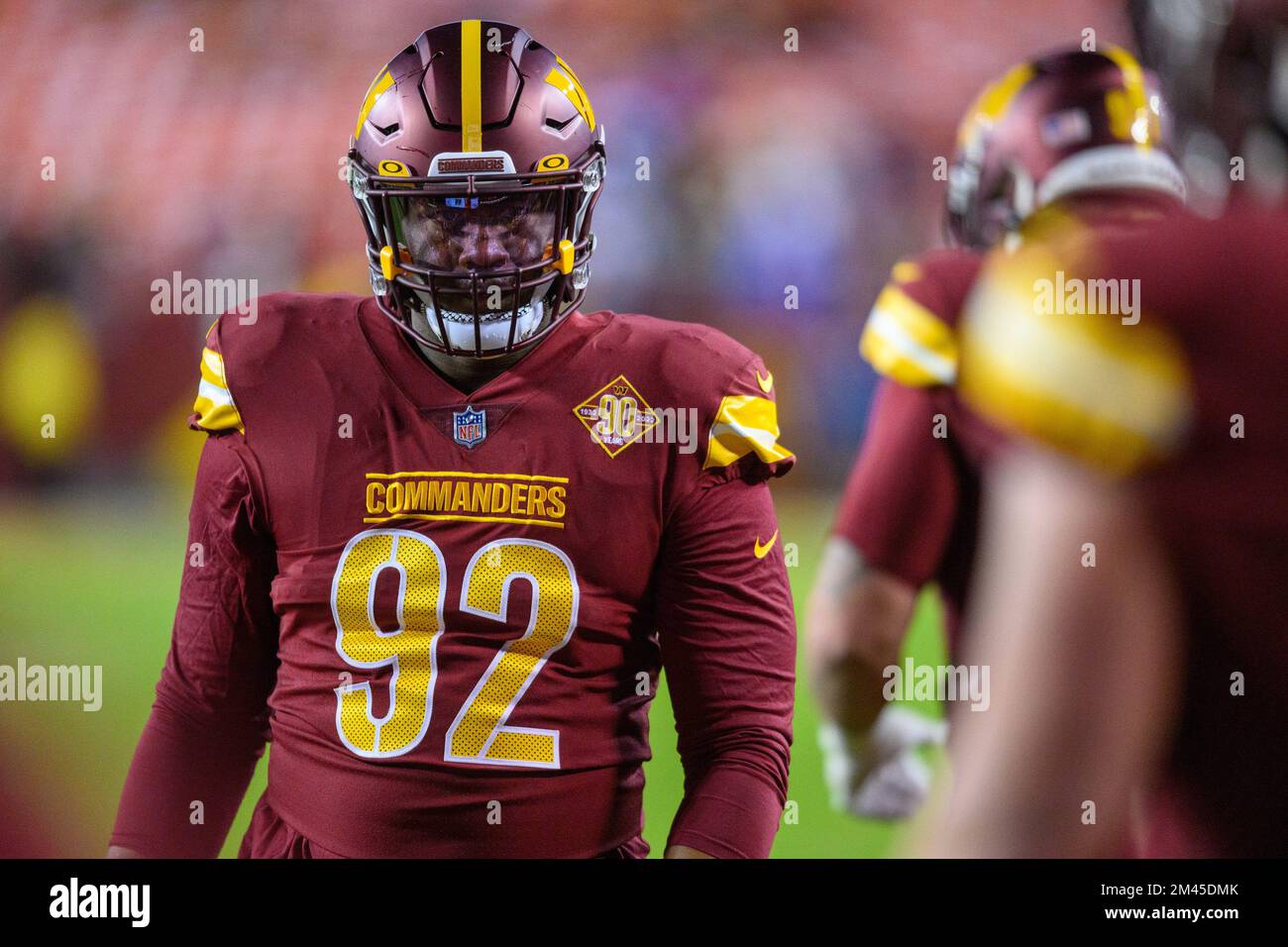 Landover, MD, USA. 18.. Dezember 2022. Die Washington Commanders wehren sich vor dem NFL-Spiel zwischen den New York Giants und den Washington Commanders in Landover, MD, gegen Daniel Wise (92). Reggie Hildred/CSM/Alamy Live News Stockfoto