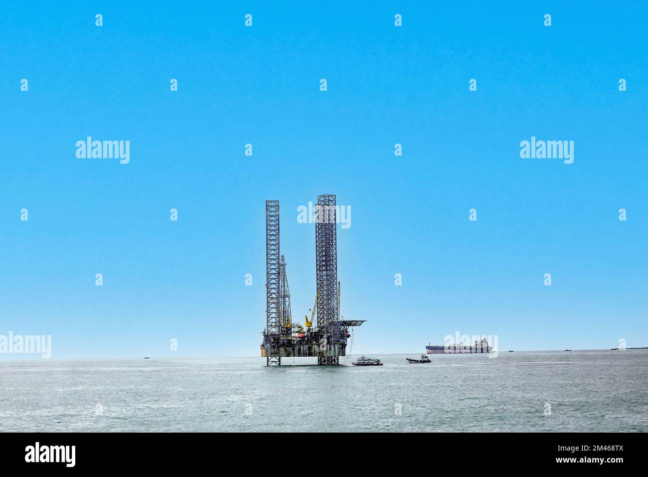 Bombay High Field, Mumbai High Field, Ölplattform, Offshore-Ölfeld, Bombay, Mumbai, Maharashtra, Indien, Indien Stockfoto