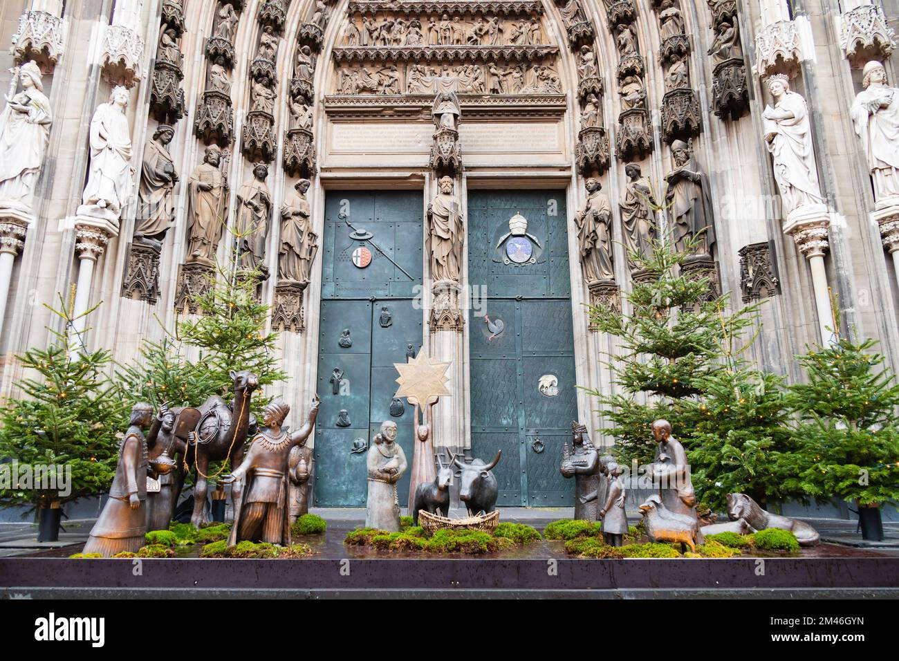 Weihnachtskrippe auf den Stufen des Kölner Dom, Kölner Dom. Köln Deutschland Stockfoto