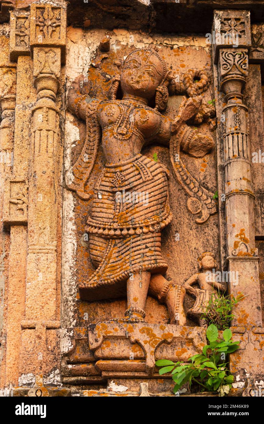 Weibliche Skulptur auf Ranmal Choki, Idar Fort, Sabarkantha, Gujarat, Indien. Stockfoto