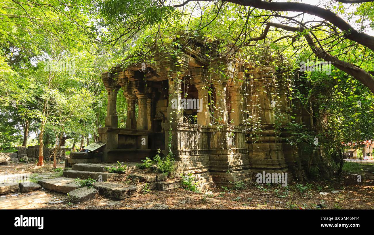 Das antike Surya Mandir in der Nähe von Somnath, erbaut um 1350 n. Chr Somnath, Gujarat, Indien. Stockfoto