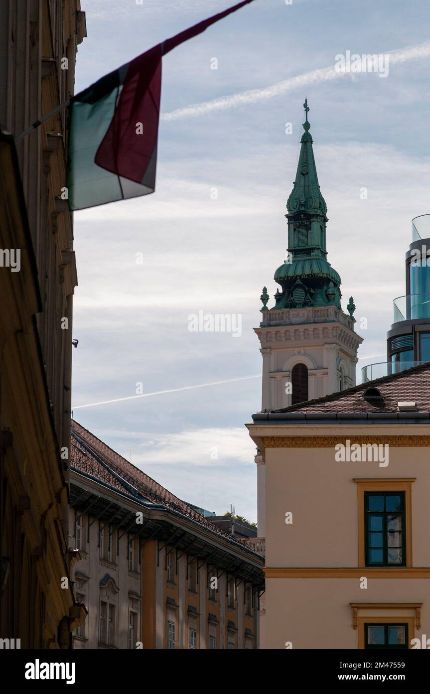 Stadtbild im Stadtzentrum von Budapest im Stadtteil V Stockfoto