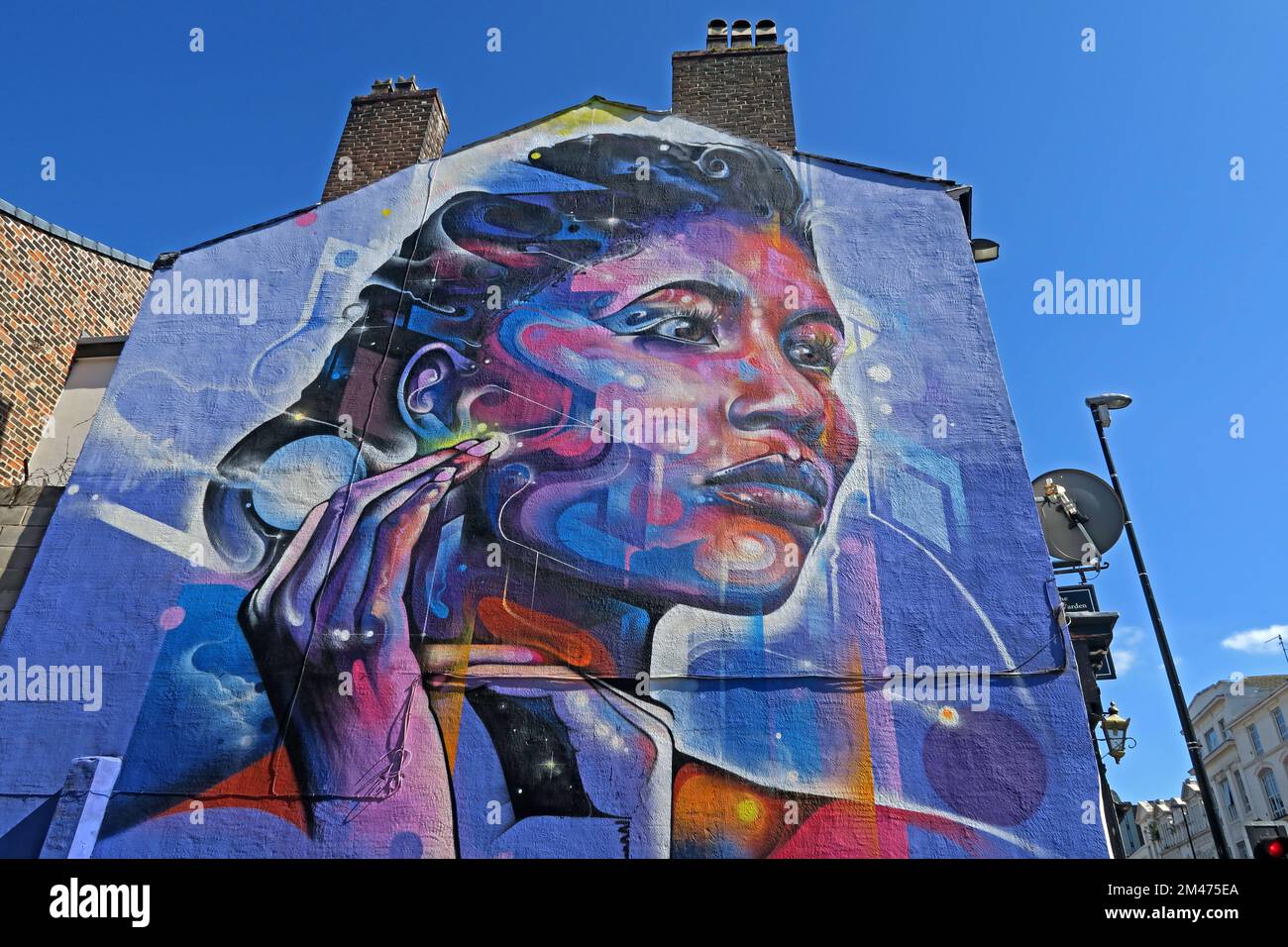 Mr. Cenz Street Art, on Gable End, of Lord Warden, 1F London Road, Liverpool., Merseyside, England, Großbritannien, L3 8HR Stockfoto