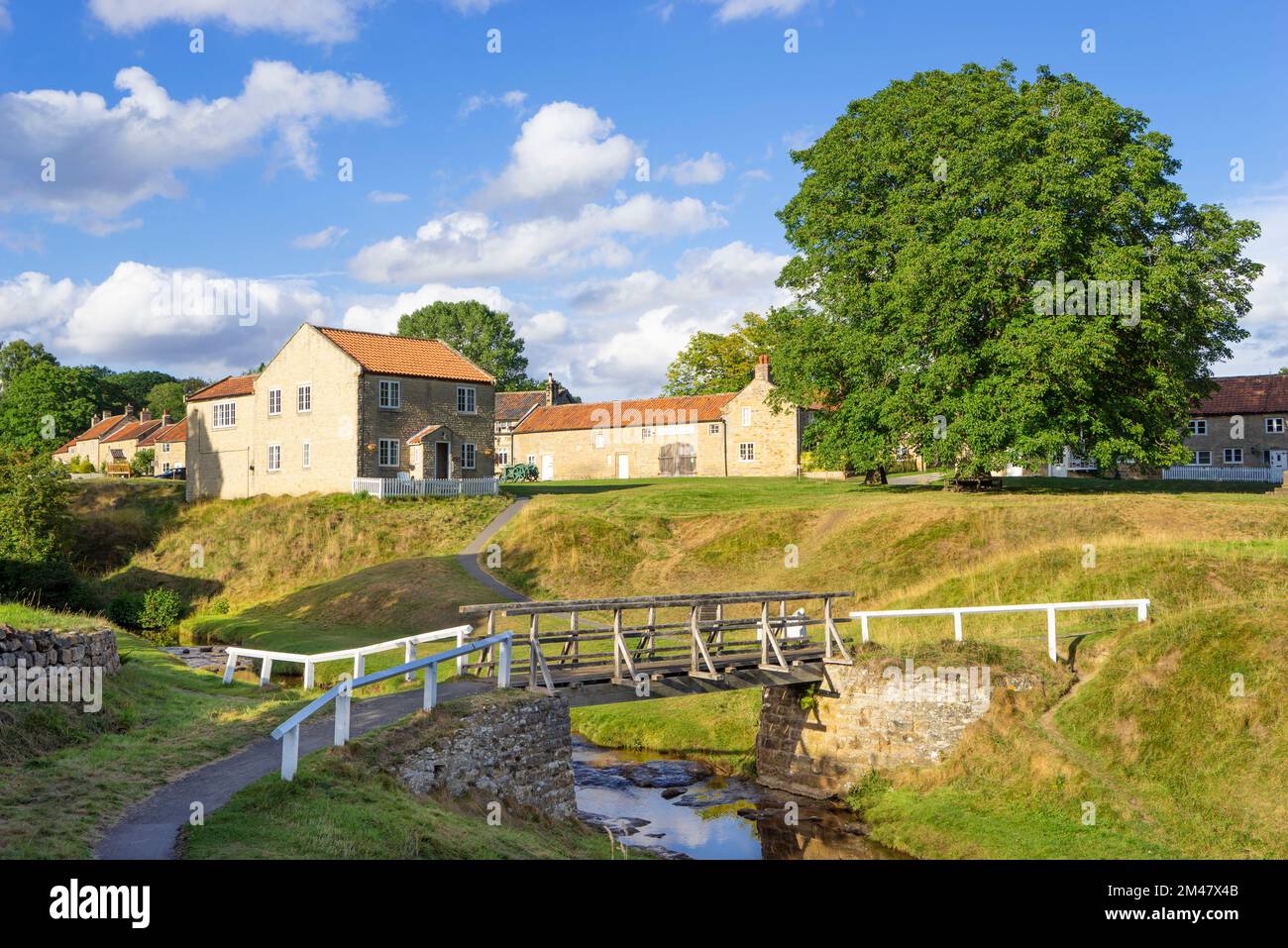 Hutton le Hole North Yorkshire traditionelle Steinhäuser Hutton Le Hole North Yorks Moors National Park Hutton le Hole Yorkshire England GB Europa Stockfoto