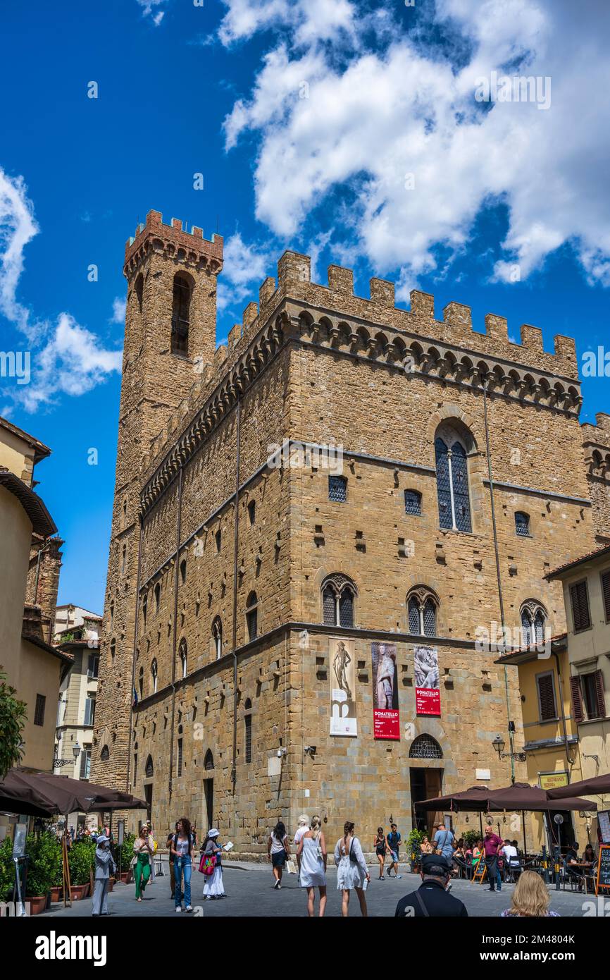 Nationalmuseum Bargello (Palazzo del Bargello) von der Via del Proconsolo in Florenz, Toskana, Italien Stockfoto