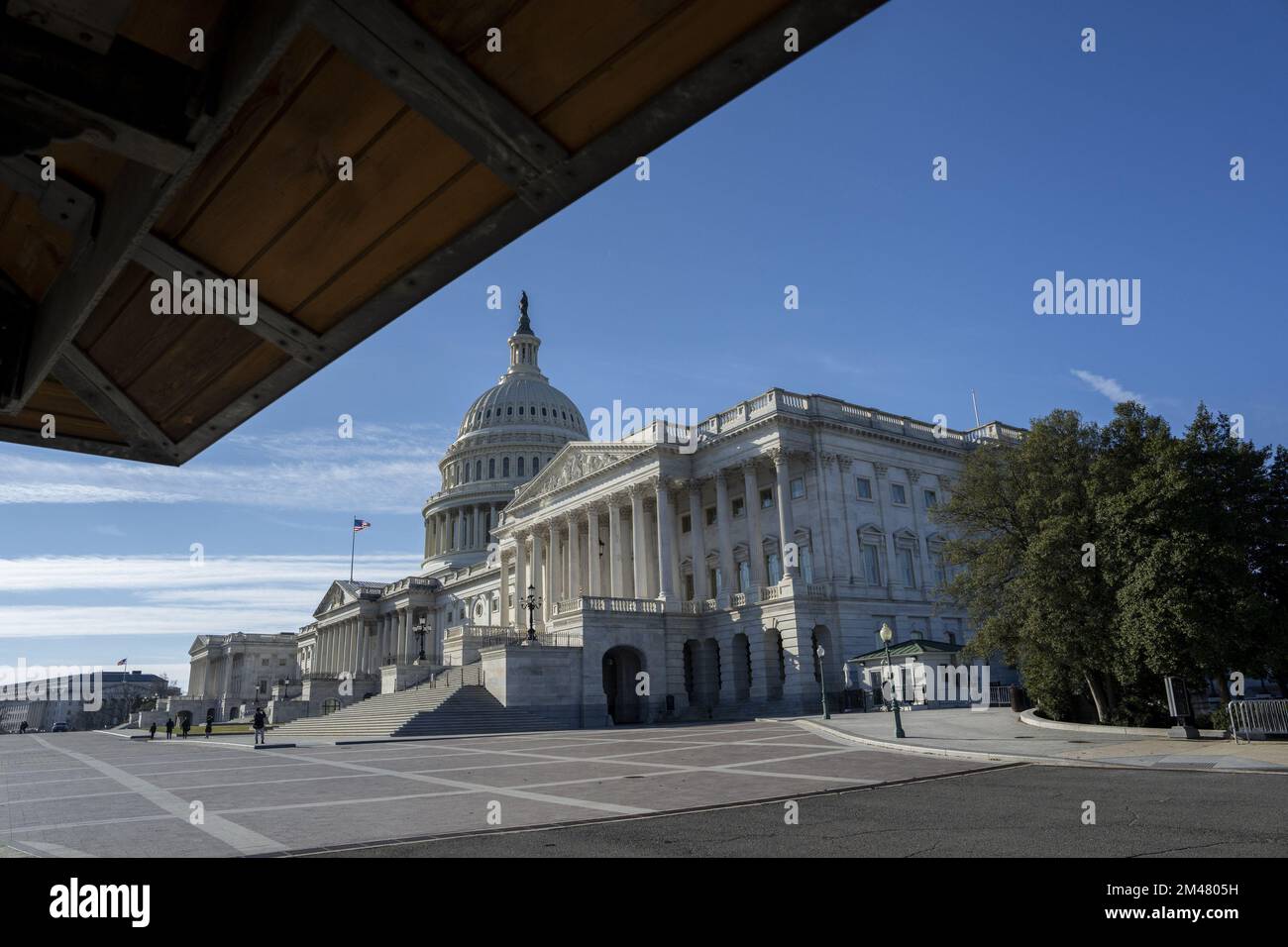 Washington, Usa. 19.. Dezember 2022. Die USA Das Capitol-Gebäude gilt als das Auswahlkomitee des Hauses, das den Anschlag vom 6. Januar untersucht, und hält am Montag, den 19. Dezember 2022, seine letzte öffentliche Sitzung am Capitol Hill in Washington, DC, ab. Foto: Ken Cedeno/UPI Credit: UPI/Alamy Live News Stockfoto