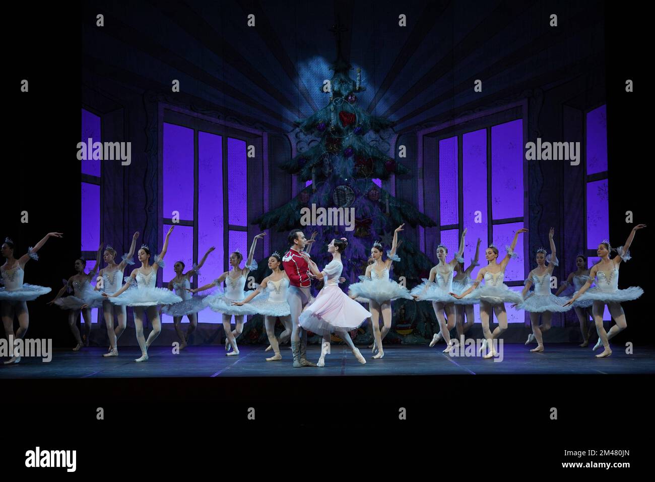 Madrid, Spanien. 19.. Dezember 2022. kyiv Ballet präsentiert die Arbeit der Nussknacker in Madrid, Madrid, 19. Dezember 2022 Kredit: CORDON PRESS/Alamy Live News Stockfoto