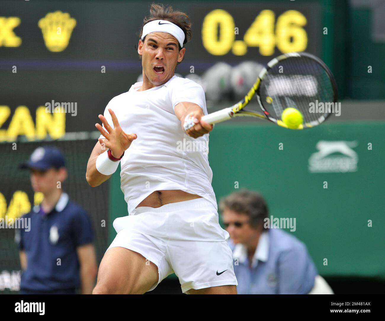 Rafael Nadal, Wimbledon Tennis Championships 2014, Wimbledon, London. Herren Singles, Martin Klizan, (SVK) gegen Rafael Nadal, Centre Court. Stockfoto