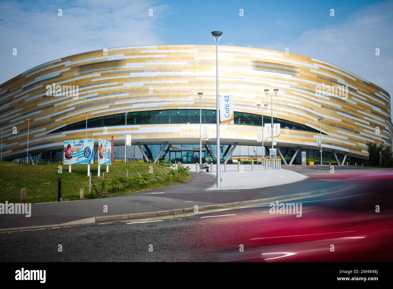 Velodrome Arena, Pride Park, Derby, Derbyshire an einem Sommertag. Stockfoto