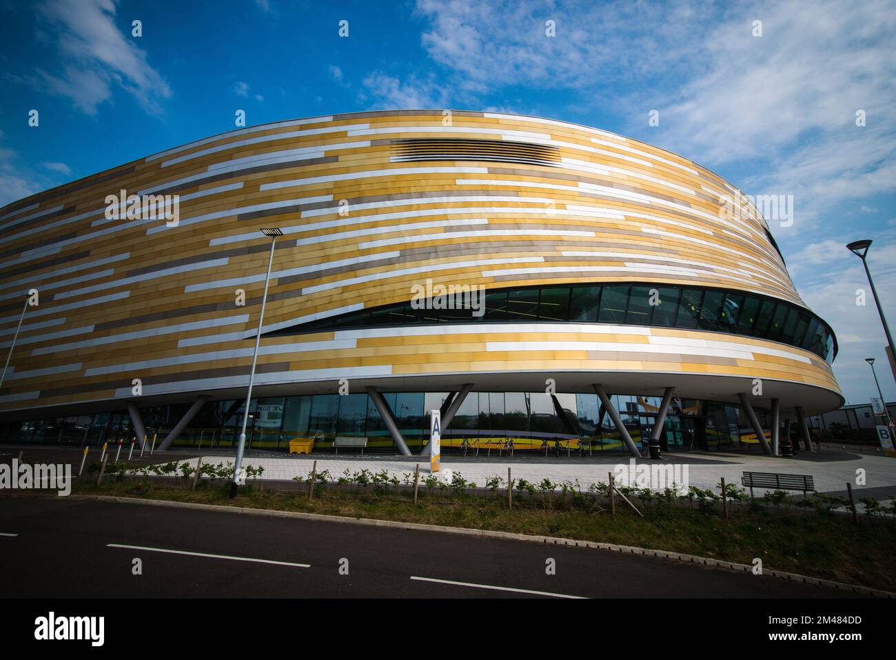 Velodrome Arena, Pride Park, Derby, Derbyshire an einem Sommertag. Stockfoto