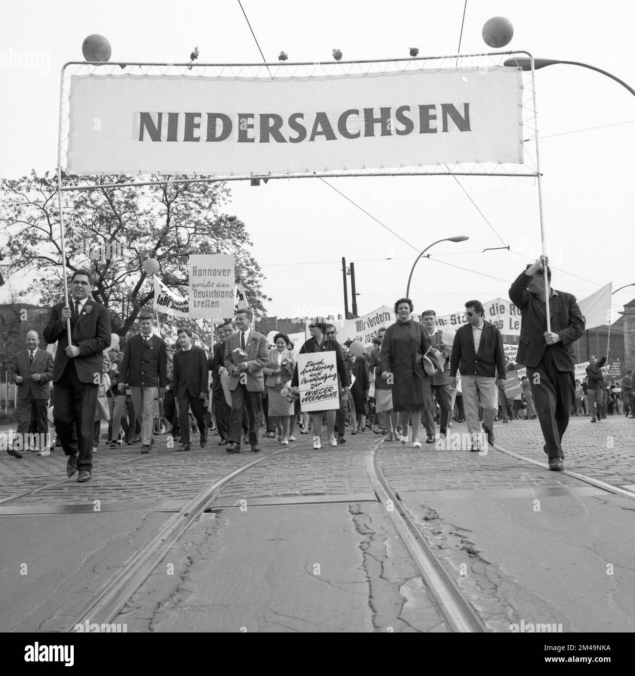 Der Deutsche Gewerkschaftsbund (DGB) demonstrierte 1966 gegen den Aufstieg der Rechtsradikalen in der Bundesrepublik und in Nürnberg Stockfoto