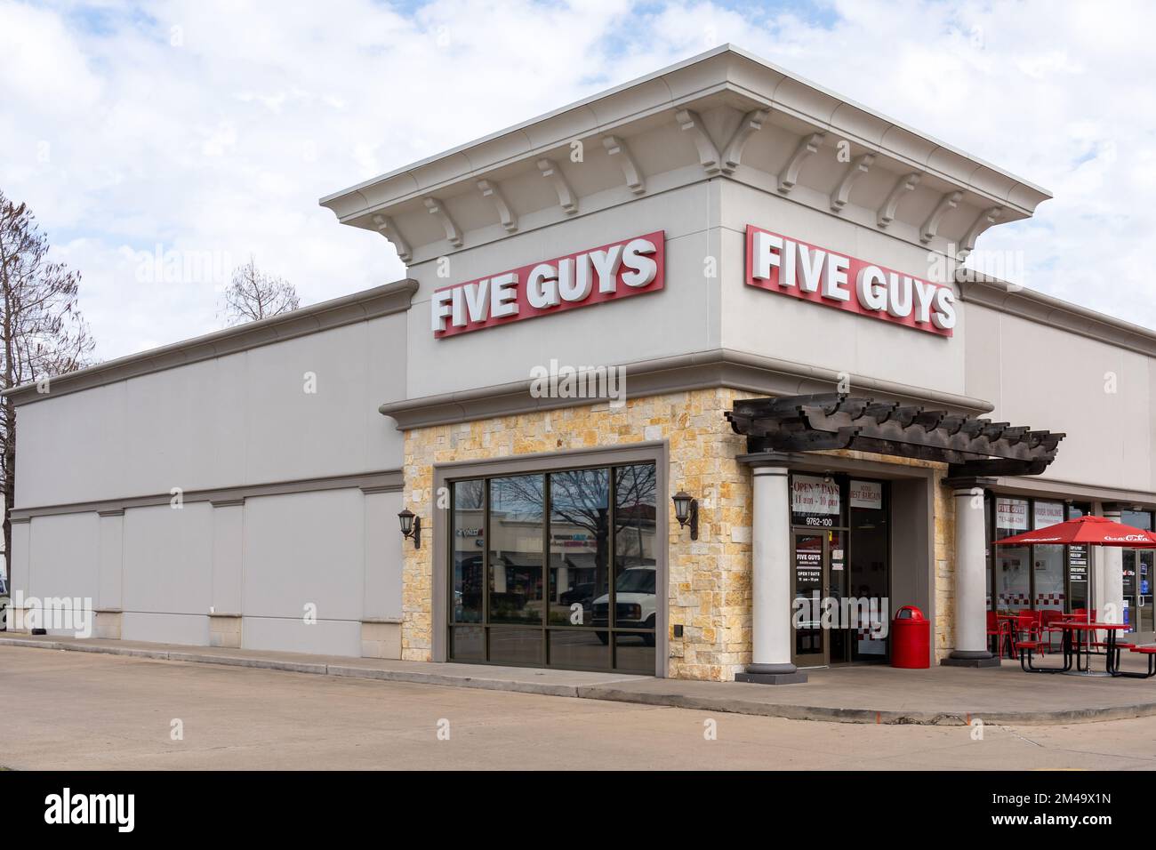 Ein fünf-Jungs-Burgers-und-Fries-Restaurant in Houston. Stockfoto