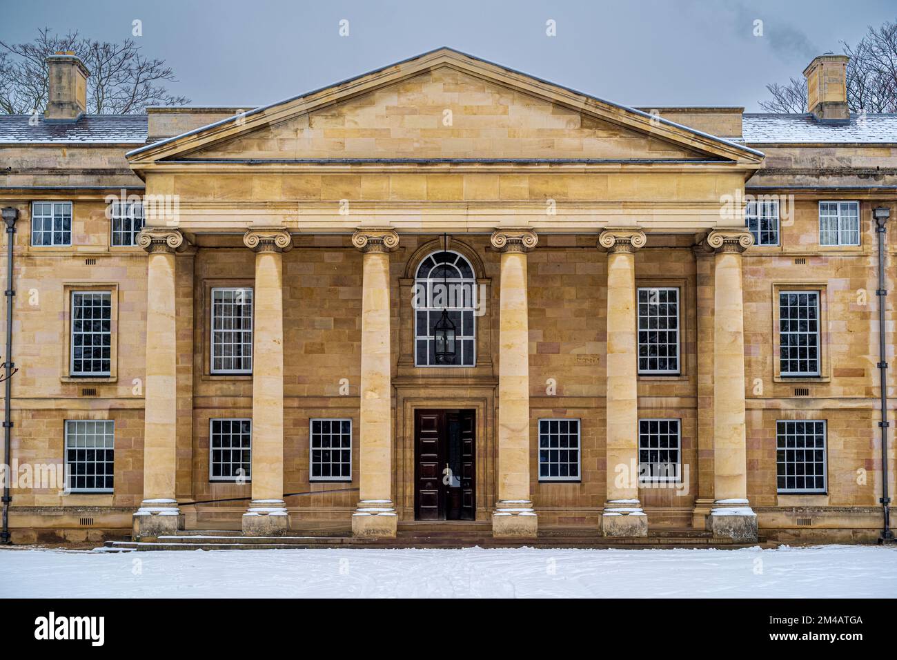 Downing College Chapel - Downing College ist eine Universität der Universität von Cambridge. Die Kapelle wurde 1951 fertiggestellt. Stockfoto